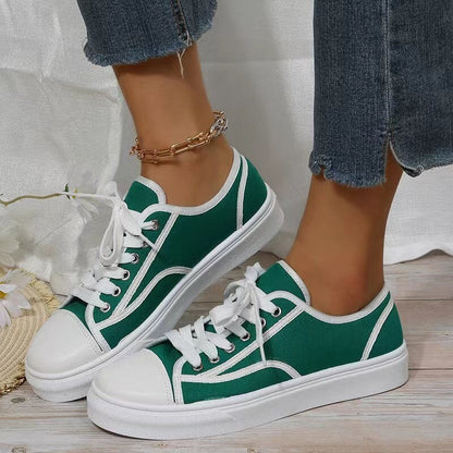 Green & White Flat